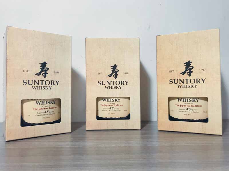 Rượu Whisky Suntory Old Japan Là Chai Rượu Nhậu Bán Rất Chạy